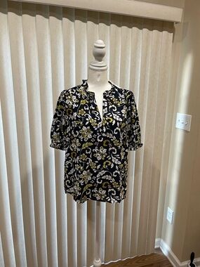 Ann Taylor Black Floral Notch-Neck Puff Sleeve Blouse